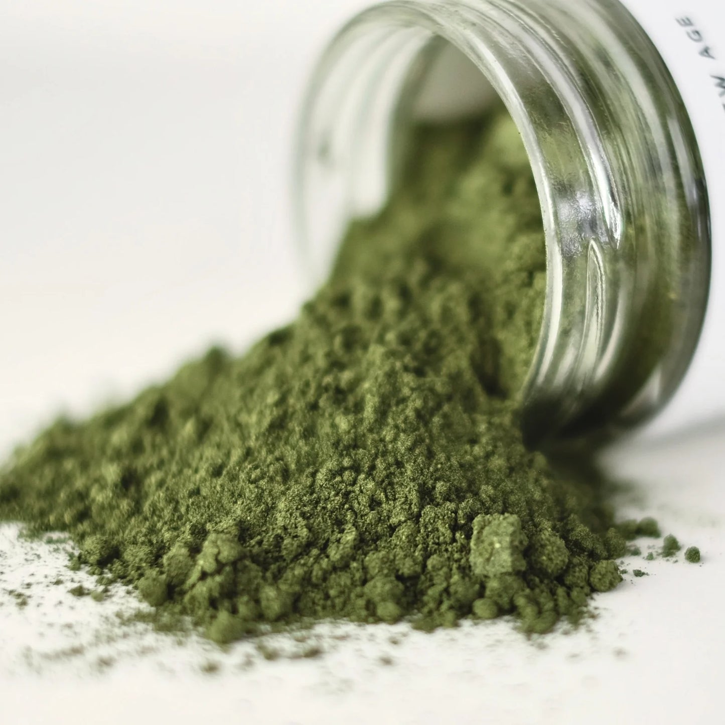 Spirulina and Kelp Powder