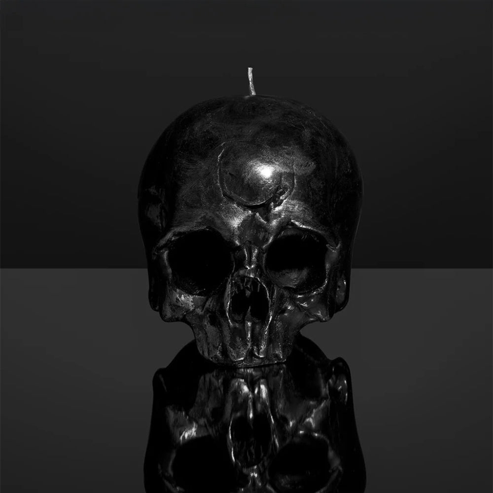 Momento Mori Skull Candle